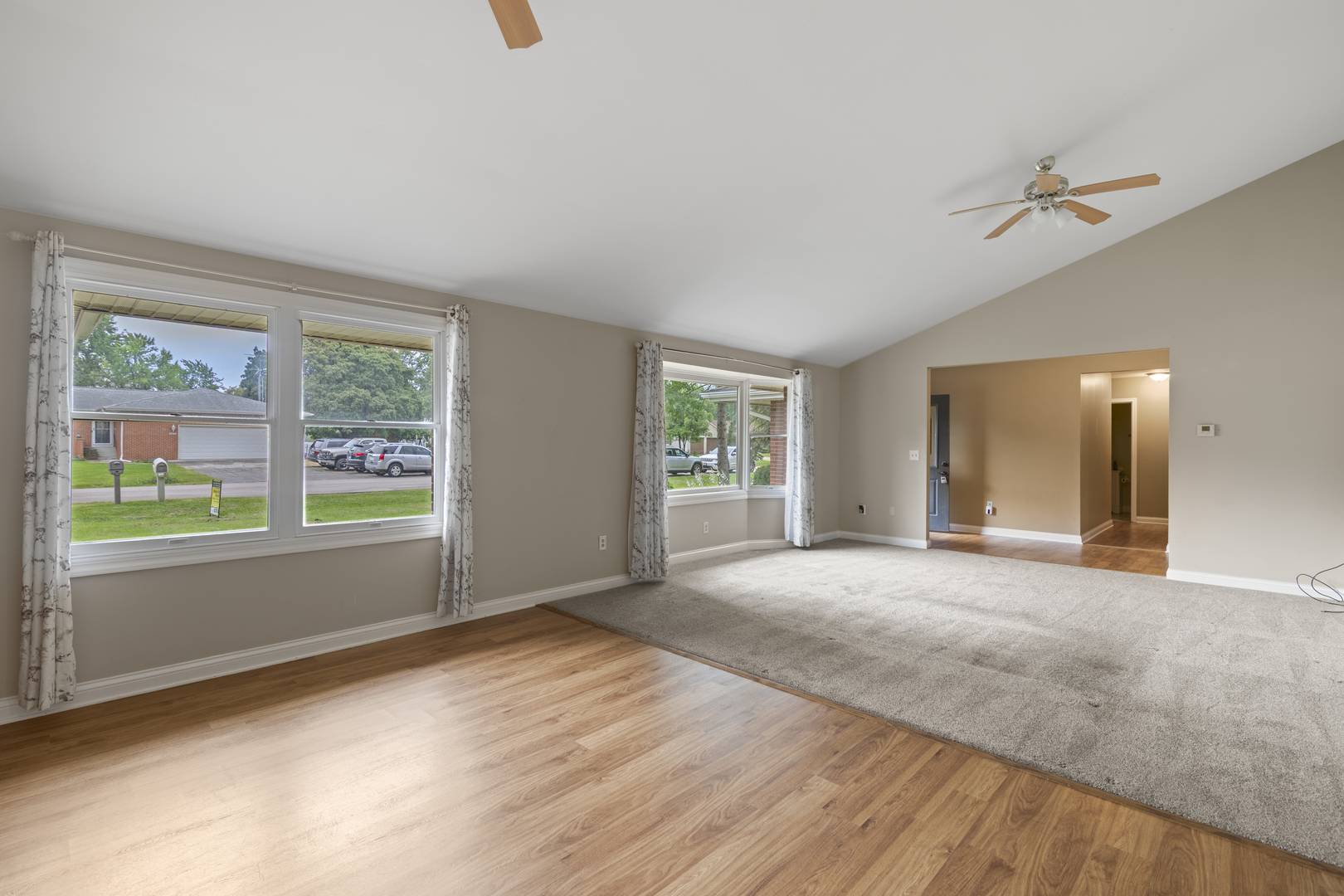 46W550 Katie DR, Big Rock, IL 60511