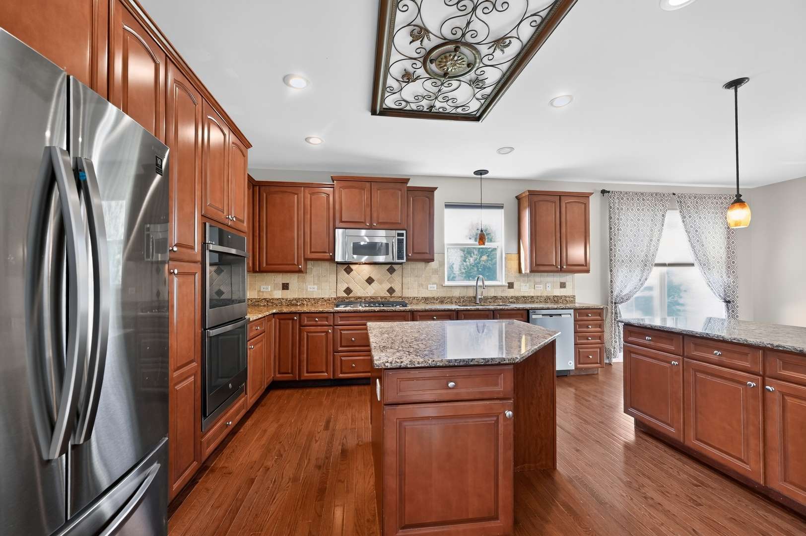 274 ROCKVILLE LN, Gilberts, IL 60136