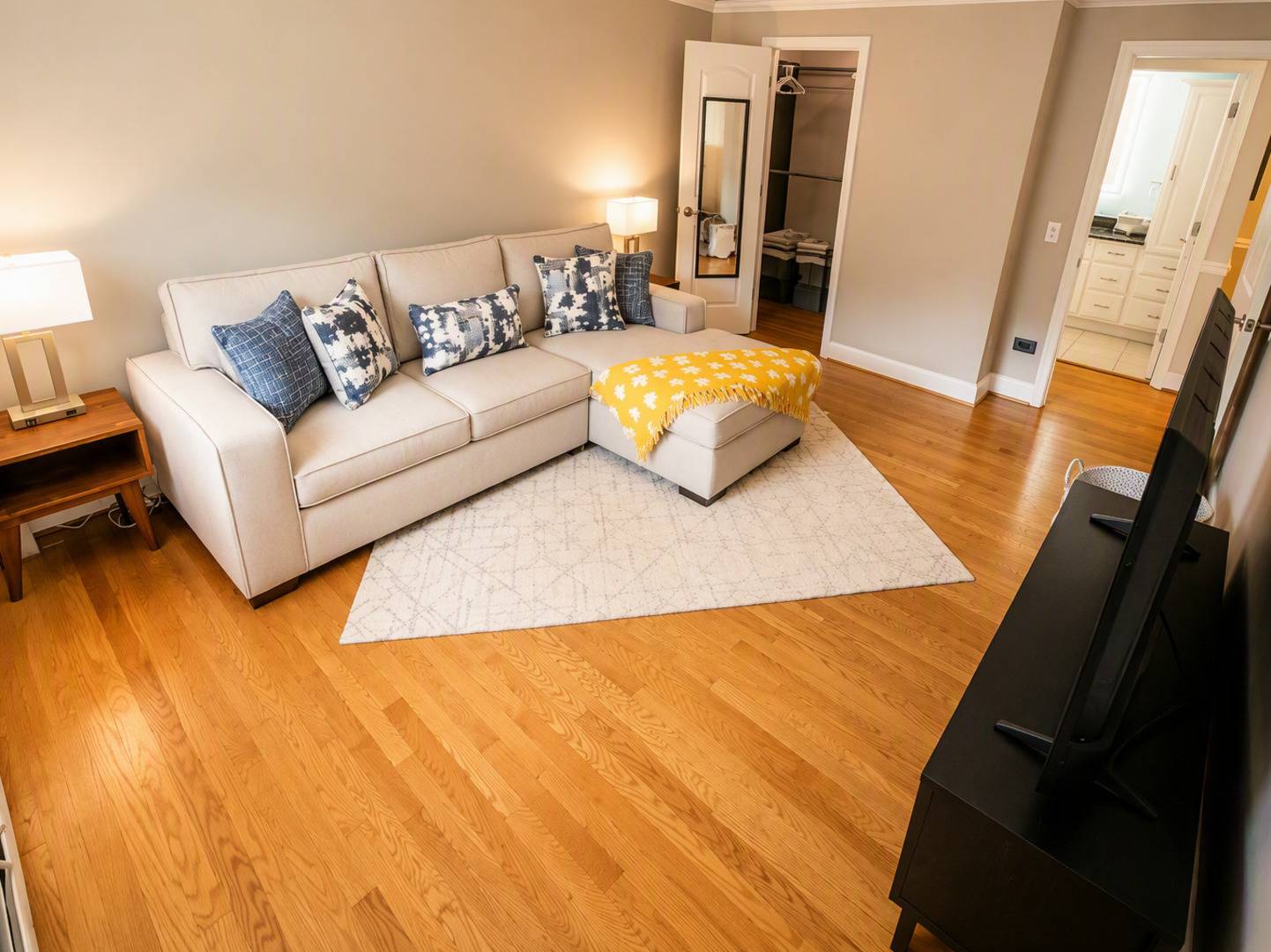 4932 Leonard DR #2A, Norridge, IL 60706