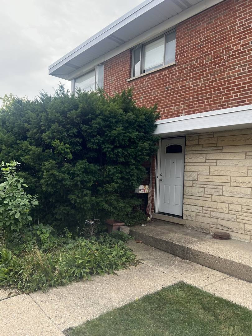 3950 W Glenlake AVE #A, Chicago, IL 60659