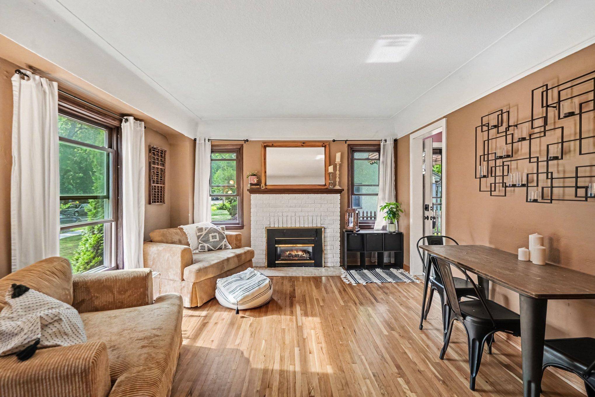 3745 Orchard AVE N, Minneapolis, MN 55422
