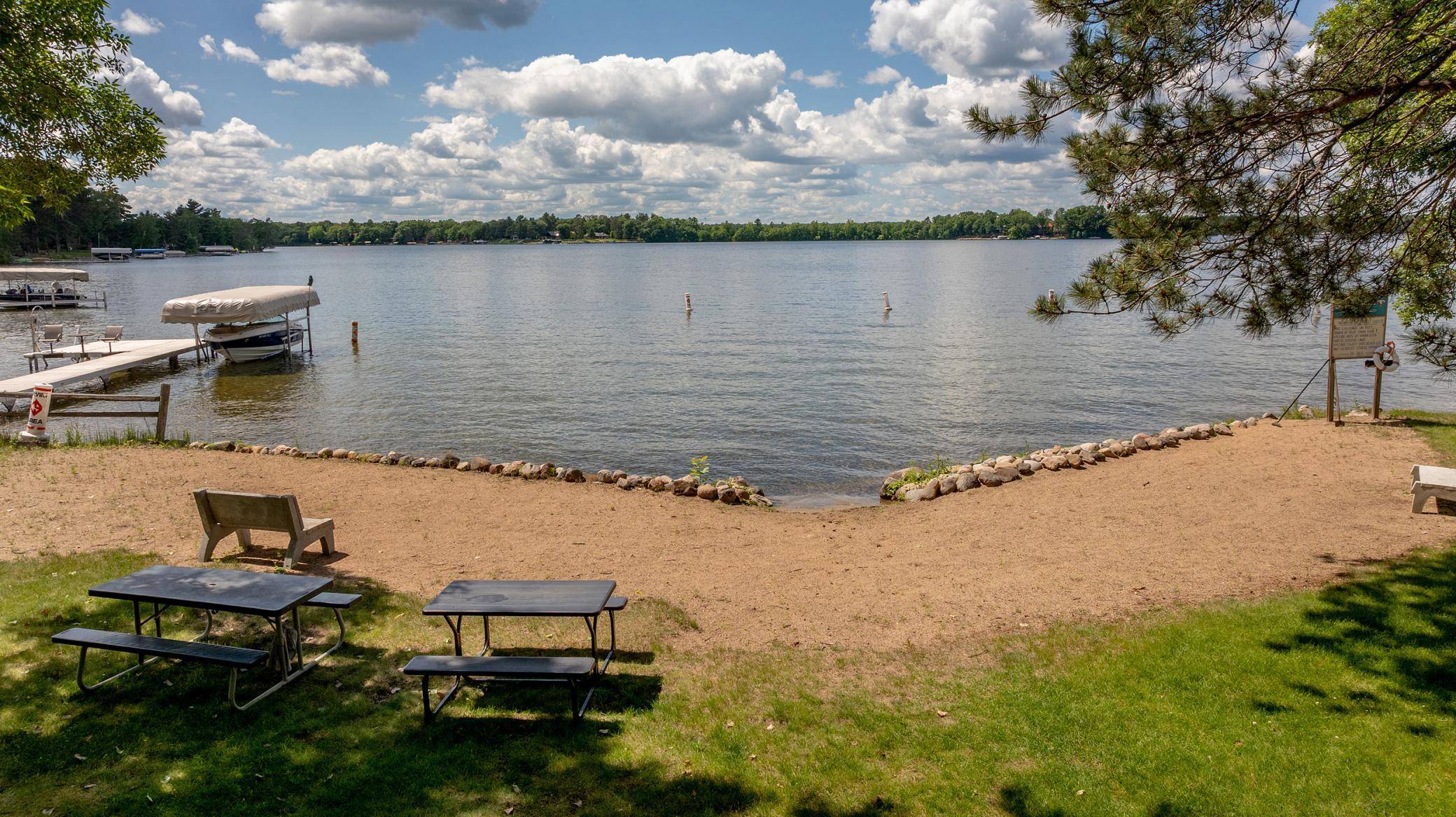 13335 E Shore RD, Crosslake, MN 56442