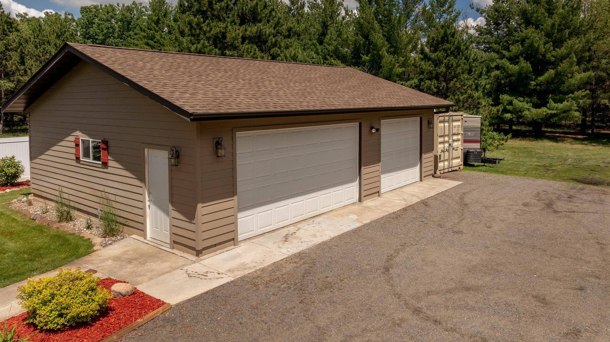 13335 E Shore RD, Crosslake, MN 56442
