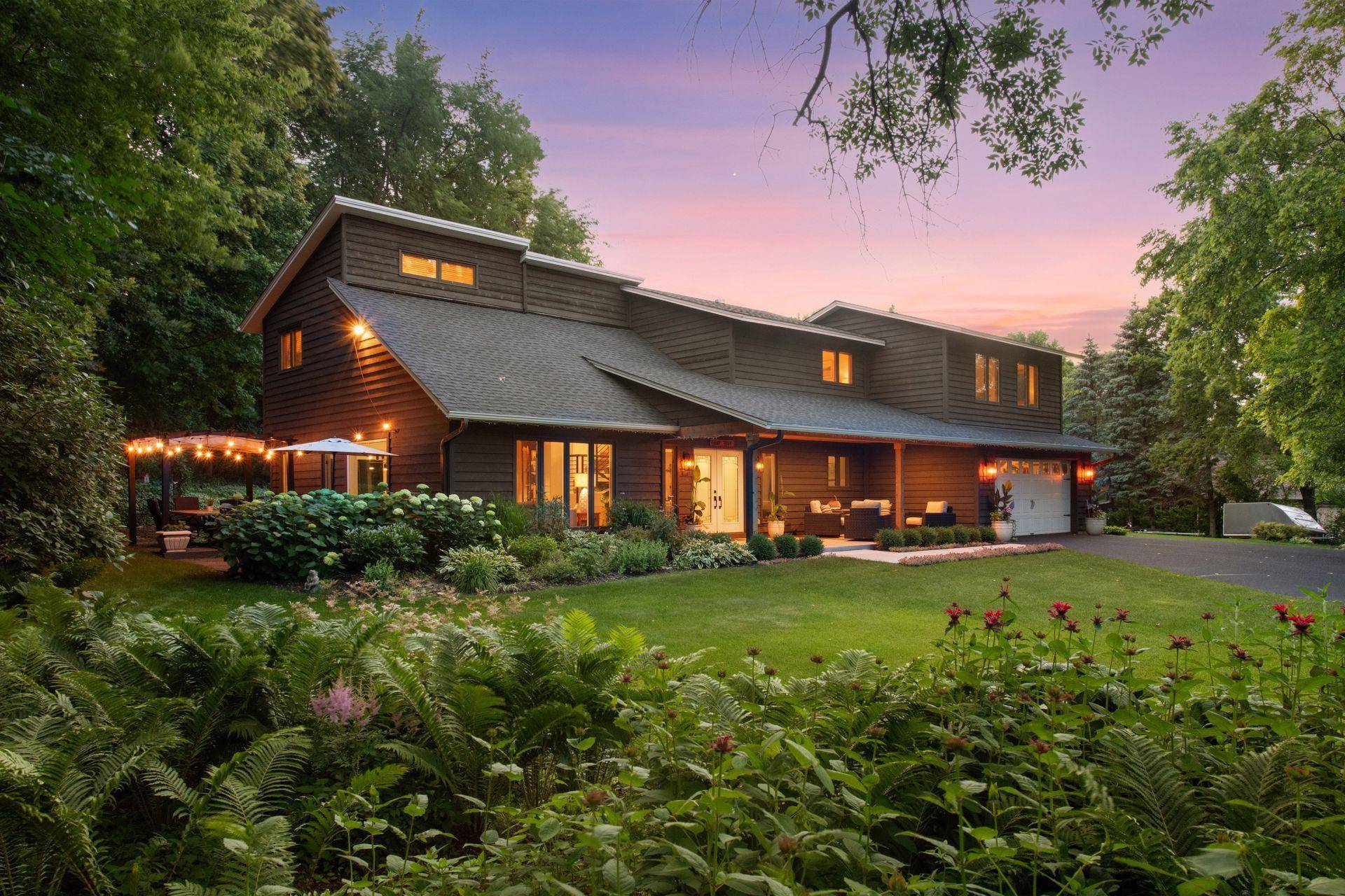 4430 Shady LN, Mound, MN 55364