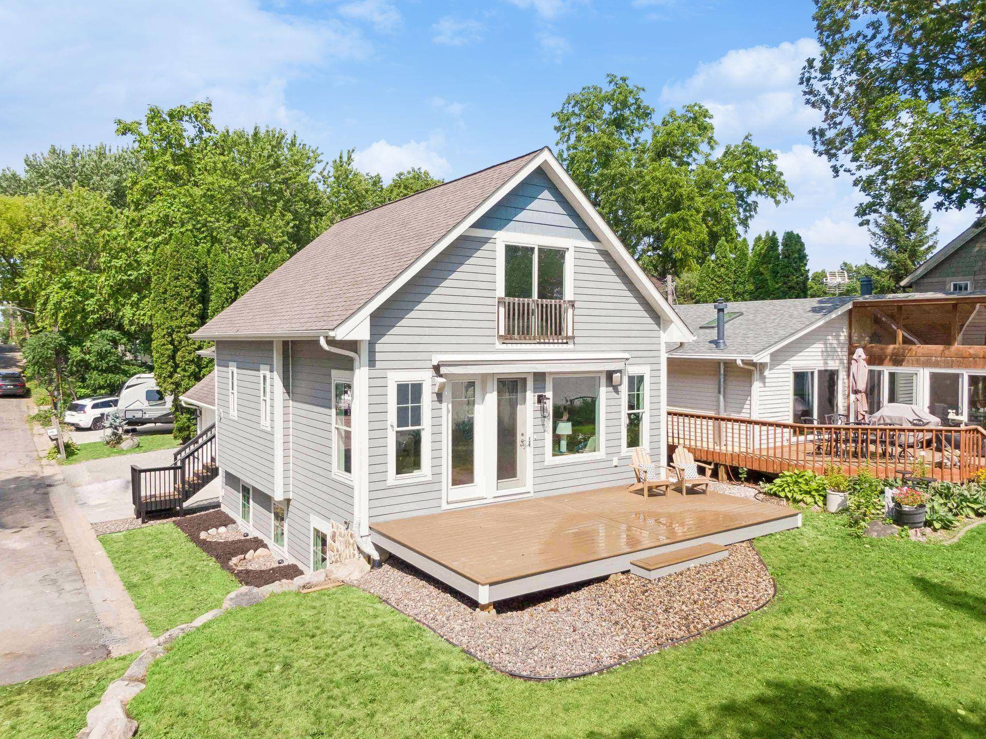1728 Finch LN, Mound, MN 55364