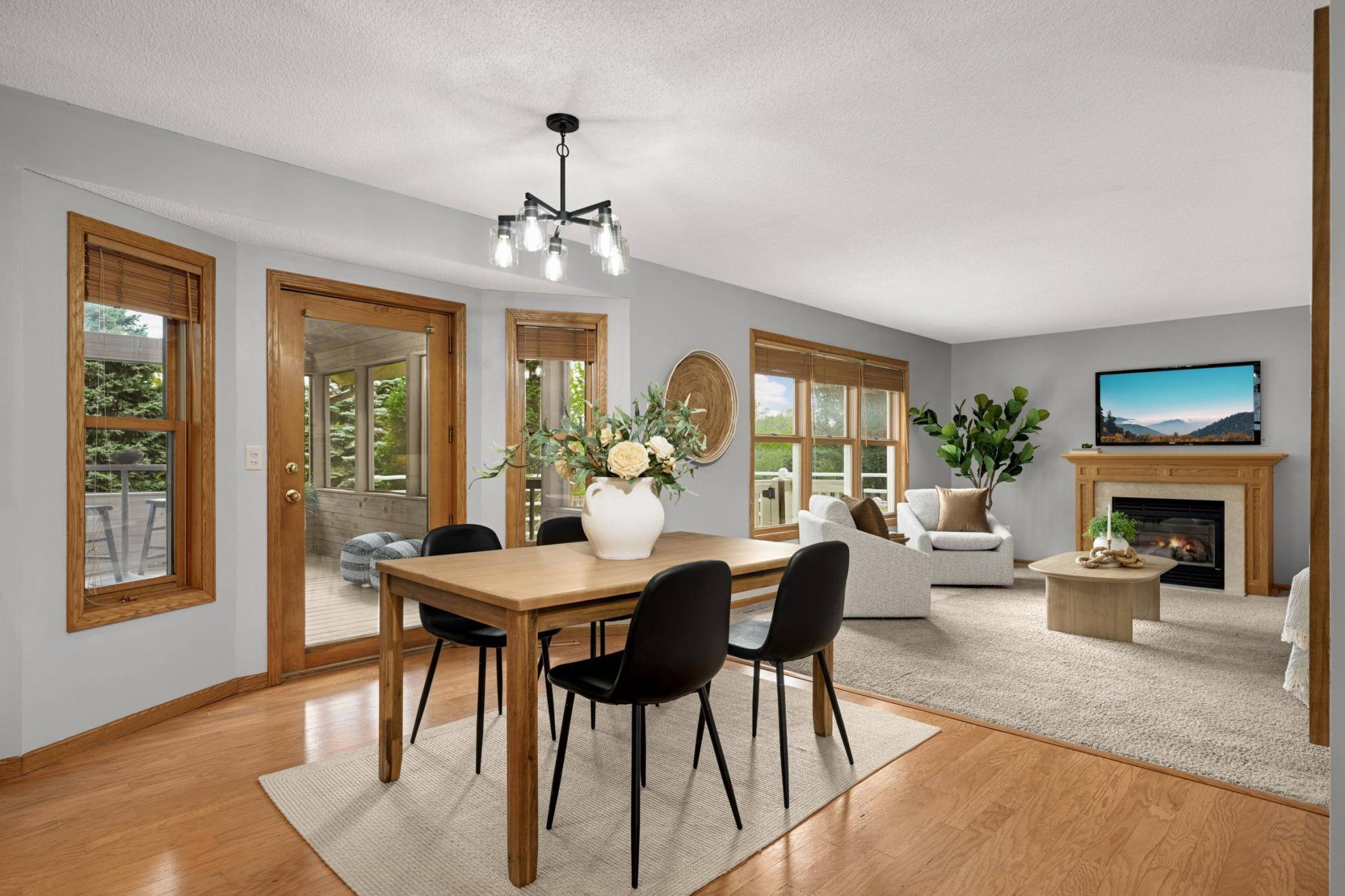 5410 Teakwood LN N, Plymouth, MN 55442