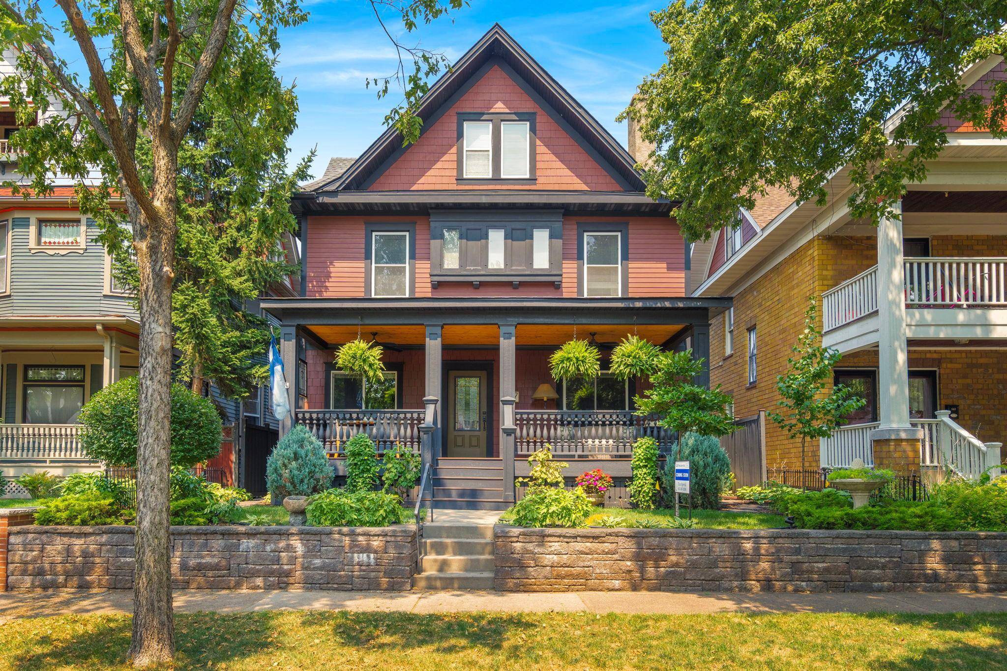 847 Ashland AVE, Saint Paul, MN 55104