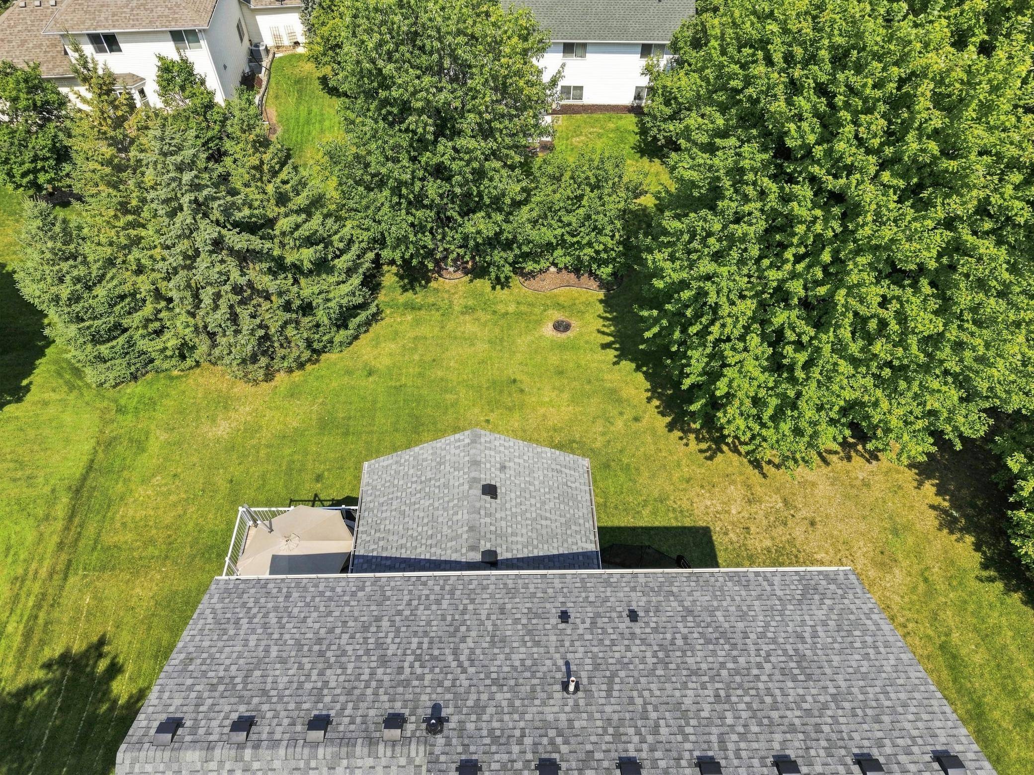 2224 Manuela DR, Chaska, MN 55318