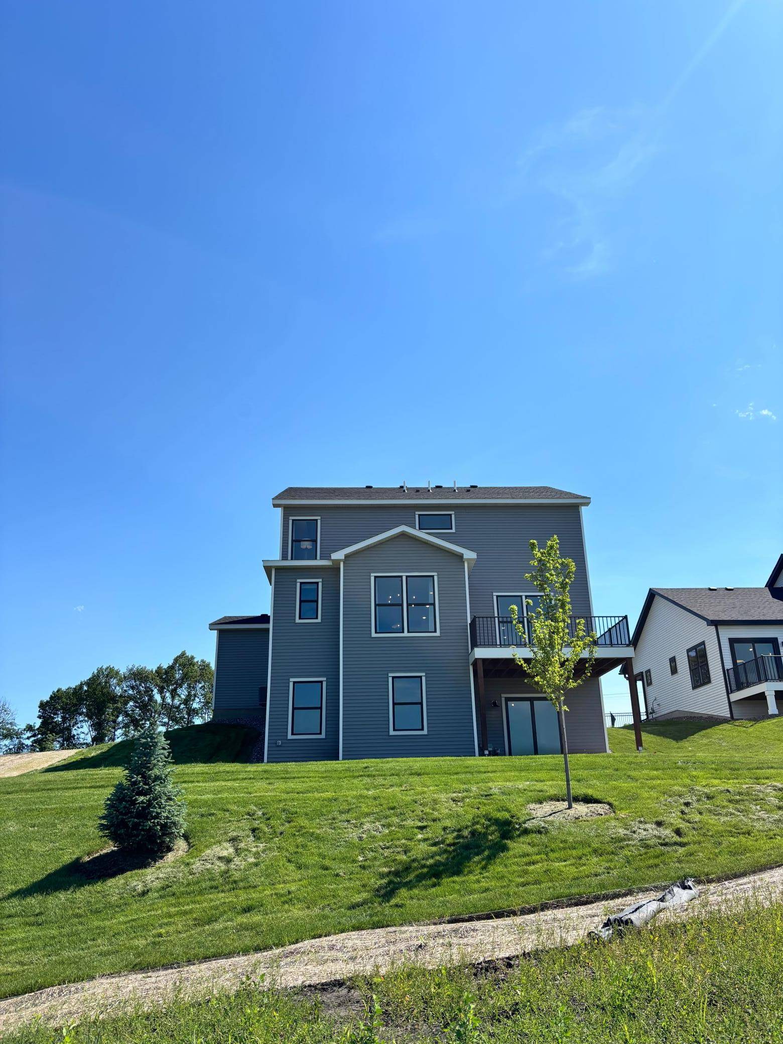 3746 Holbrook DR, Waconia, MN 55387