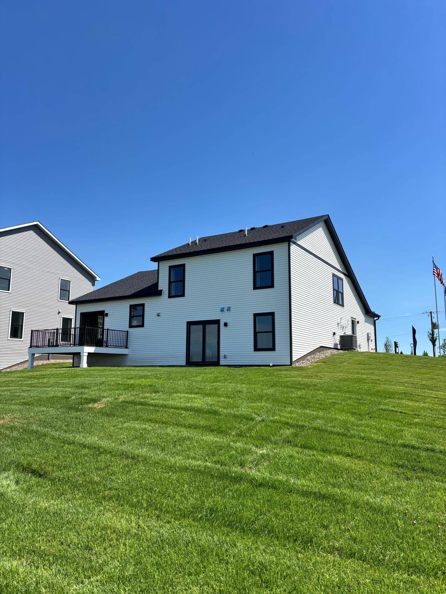 4112 Ramsay WAY, Waconia, MN 55387