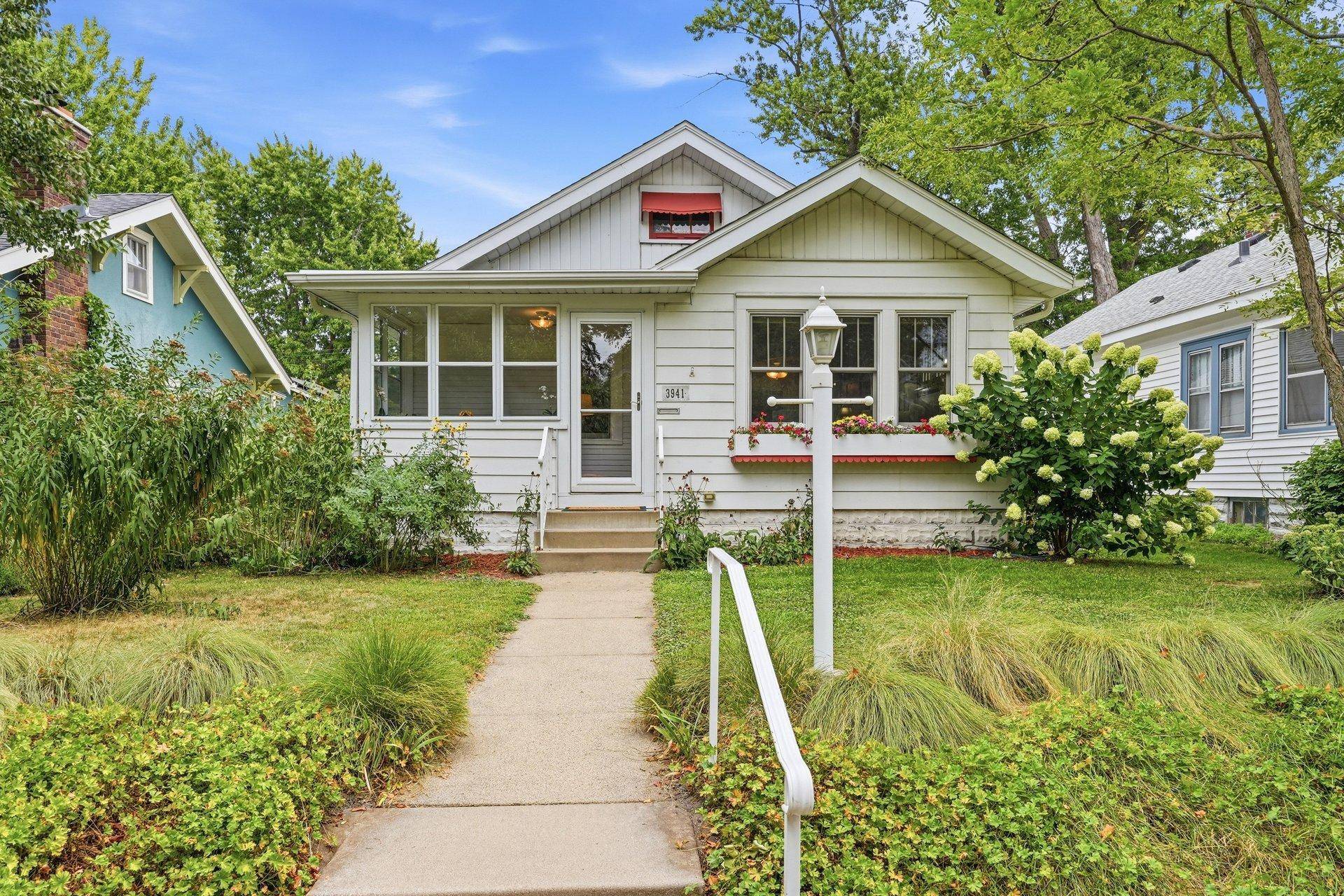 3941 24th AVE S, Minneapolis, MN 55406