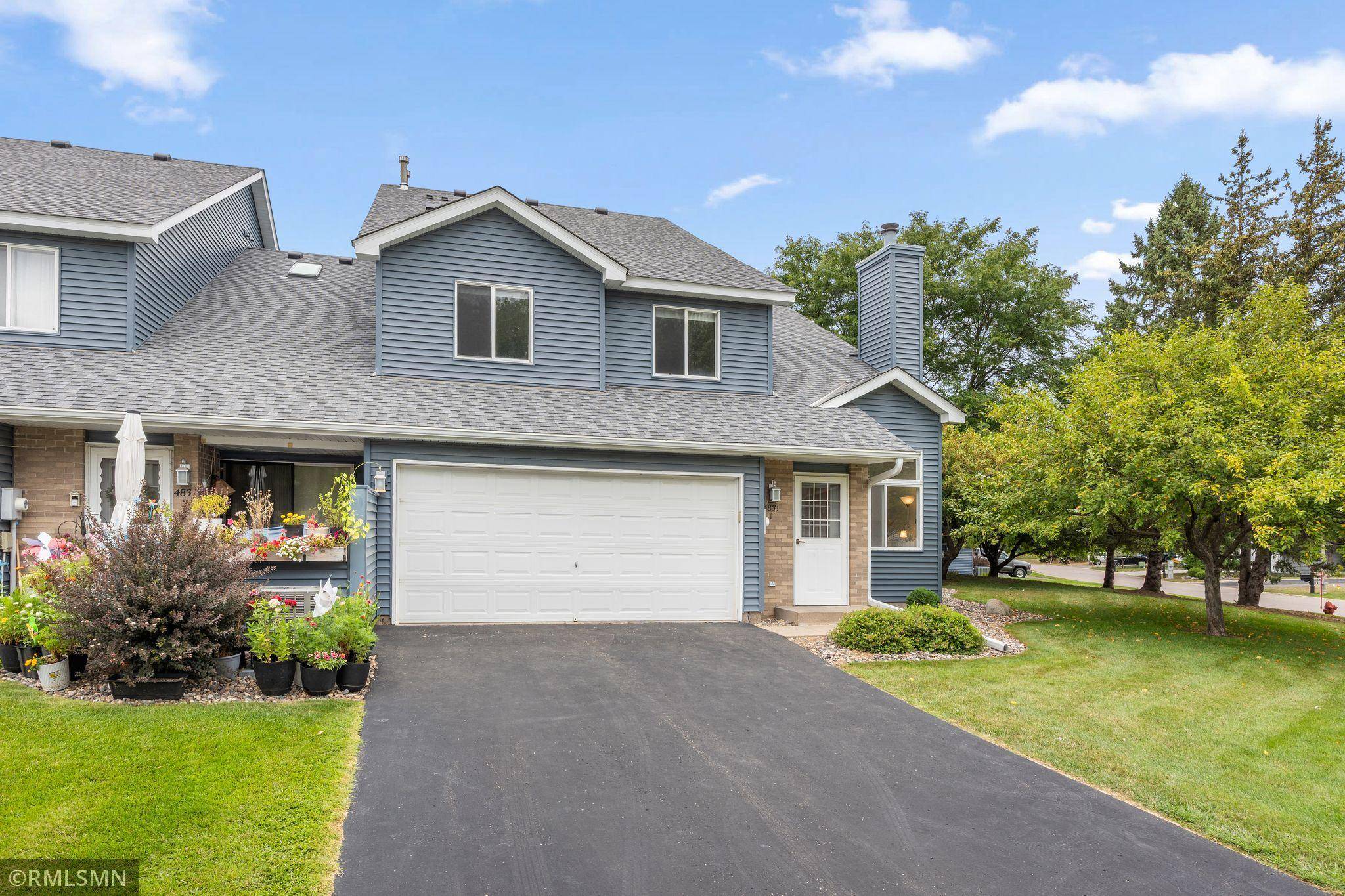 4831 Helena LN N #1, Oakdale, MN 55128