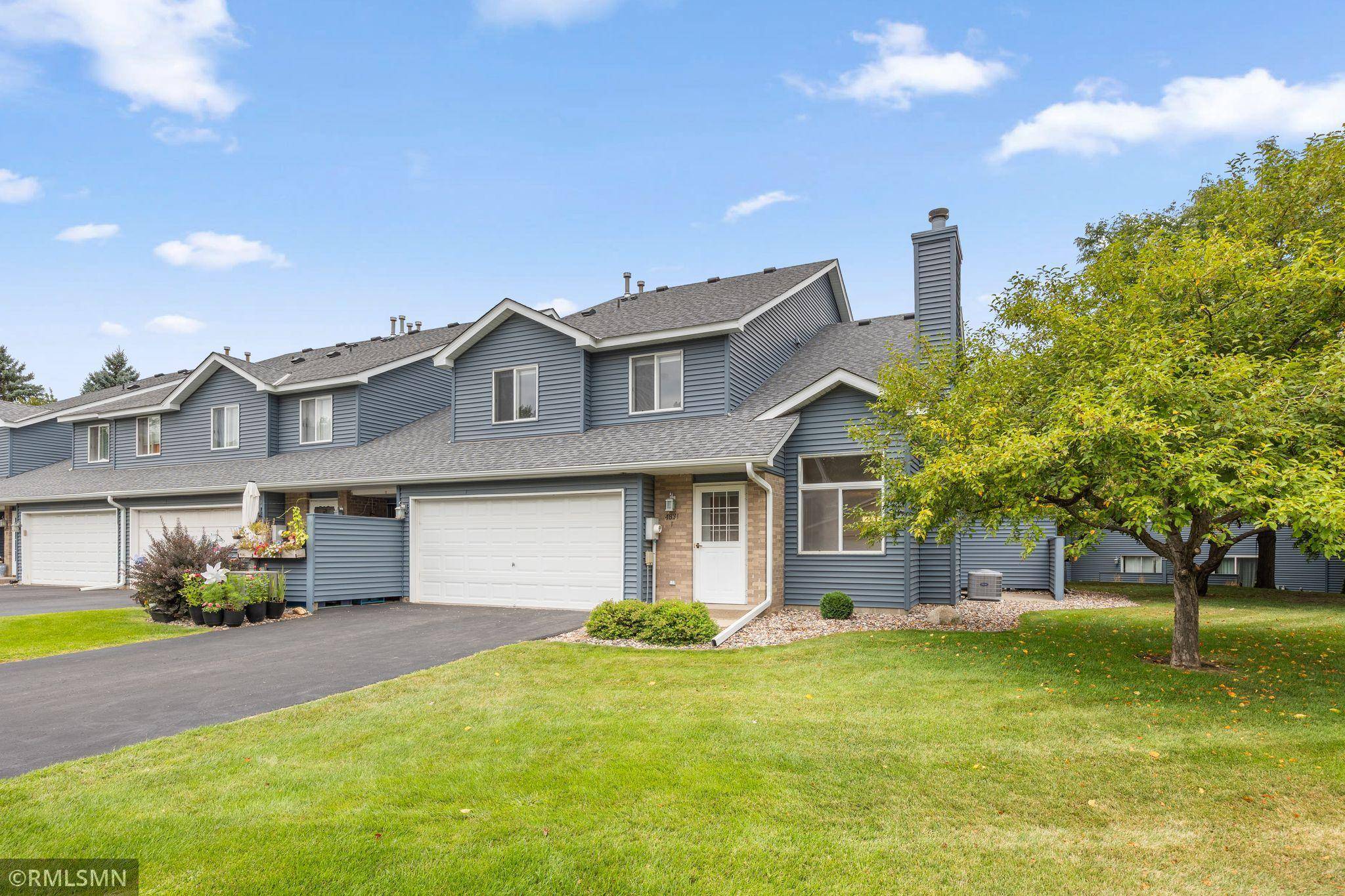 4831 Helena LN N #1, Oakdale, MN 55128