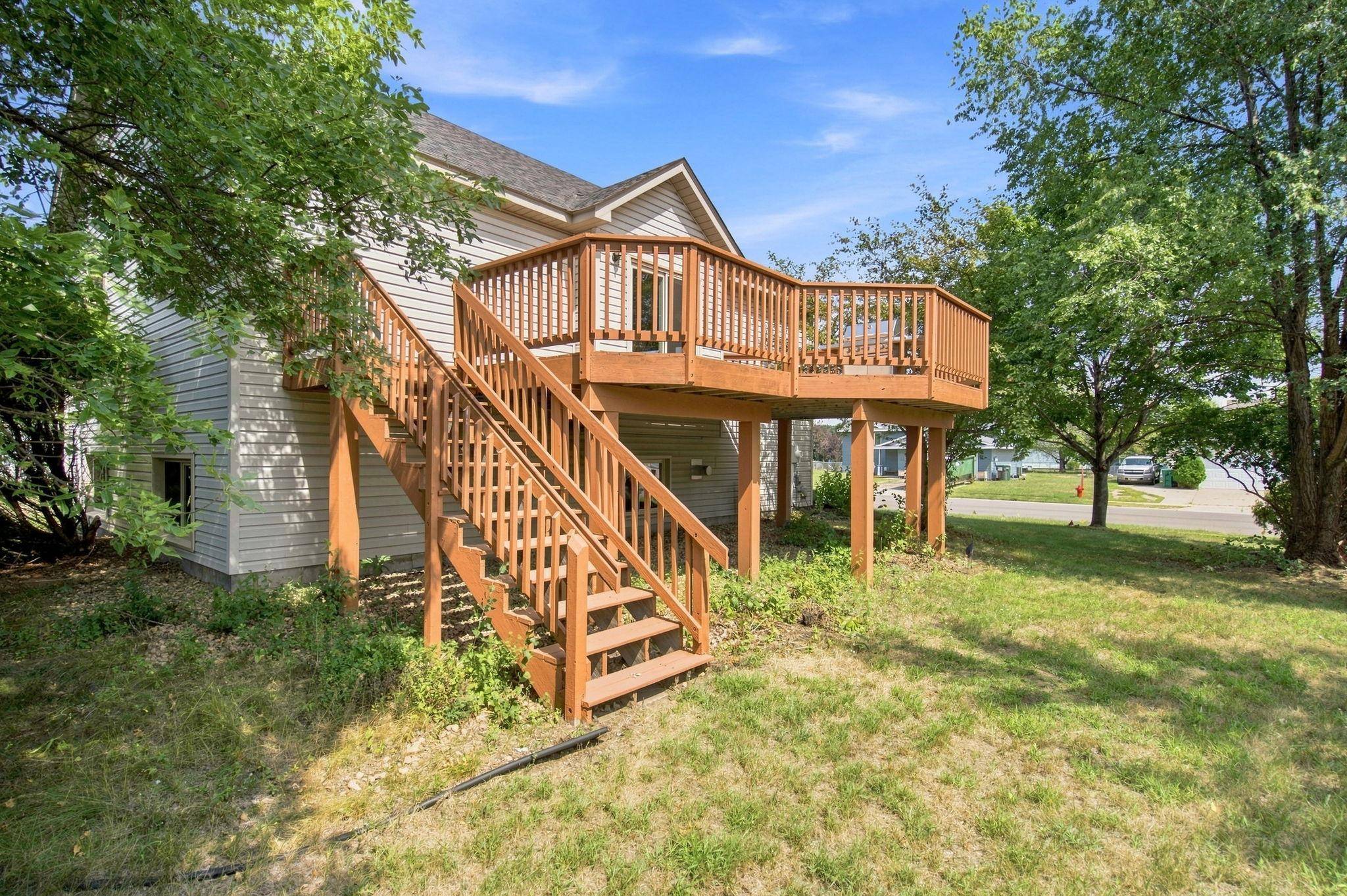 12555 Hillside LN SE, Becker, MN 55308