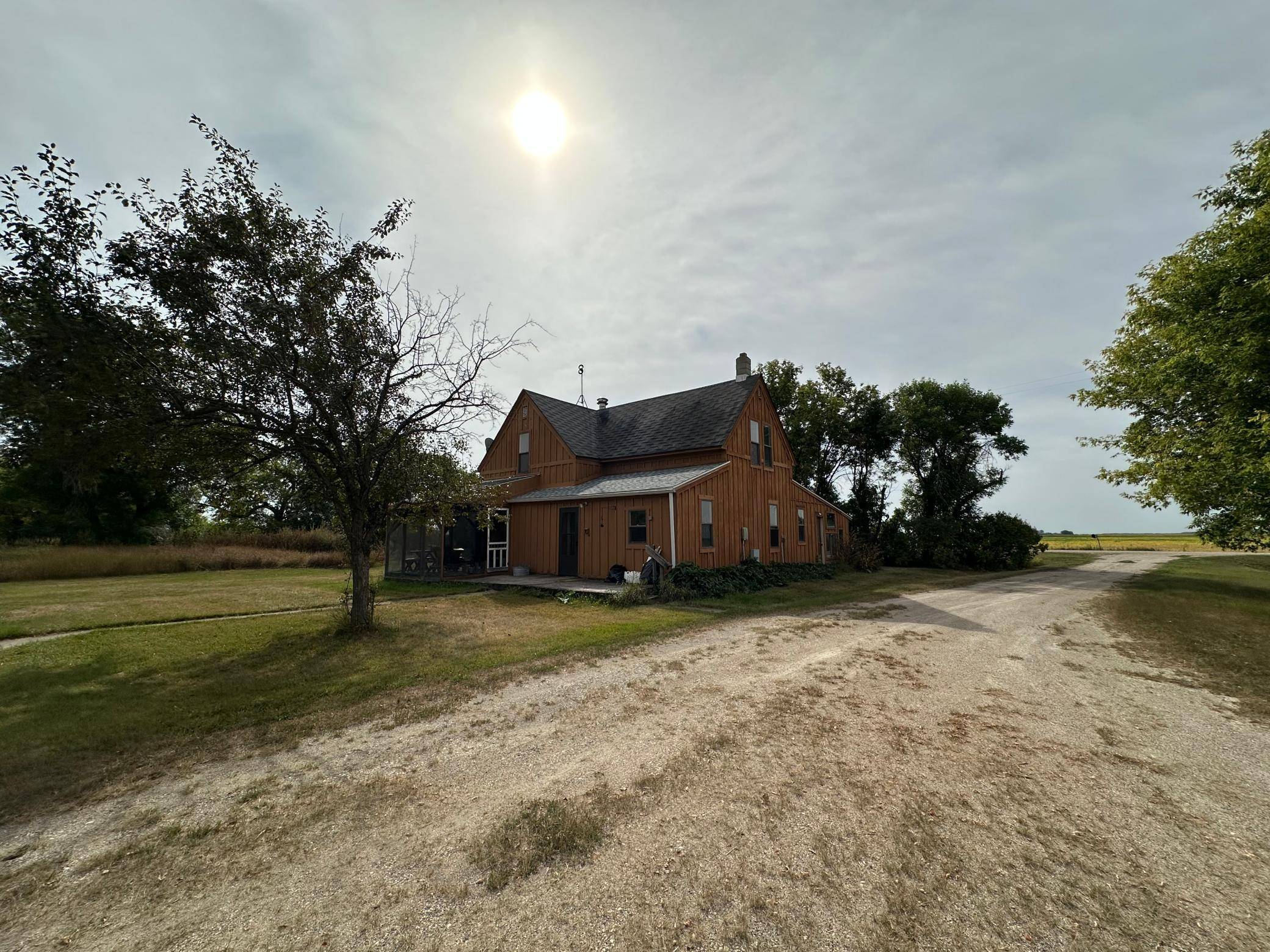 1372 190th ST, Kent, MN 56553