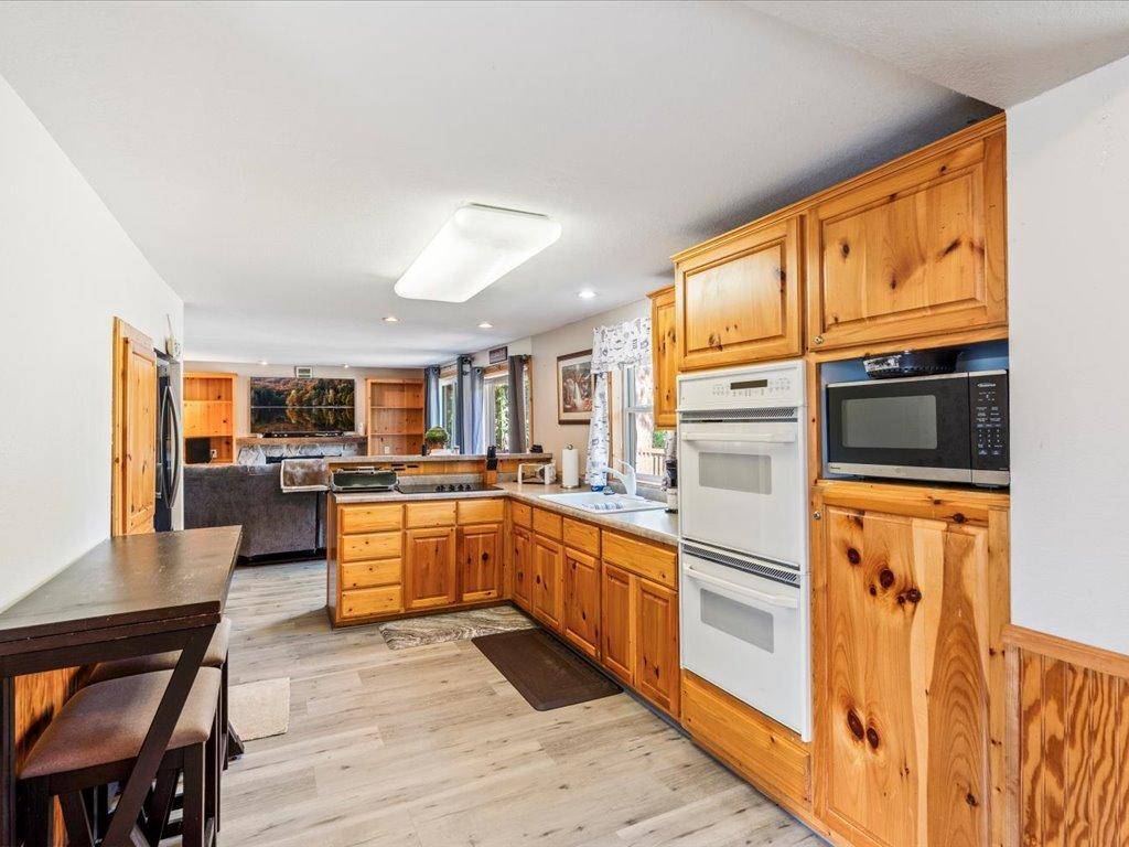 26573 Lower Cullen RD, Nisswa, MN 56468