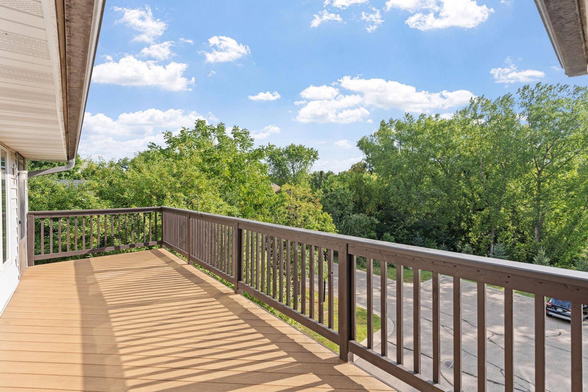4165 Hilltop PT #204, Eagan, MN 55123