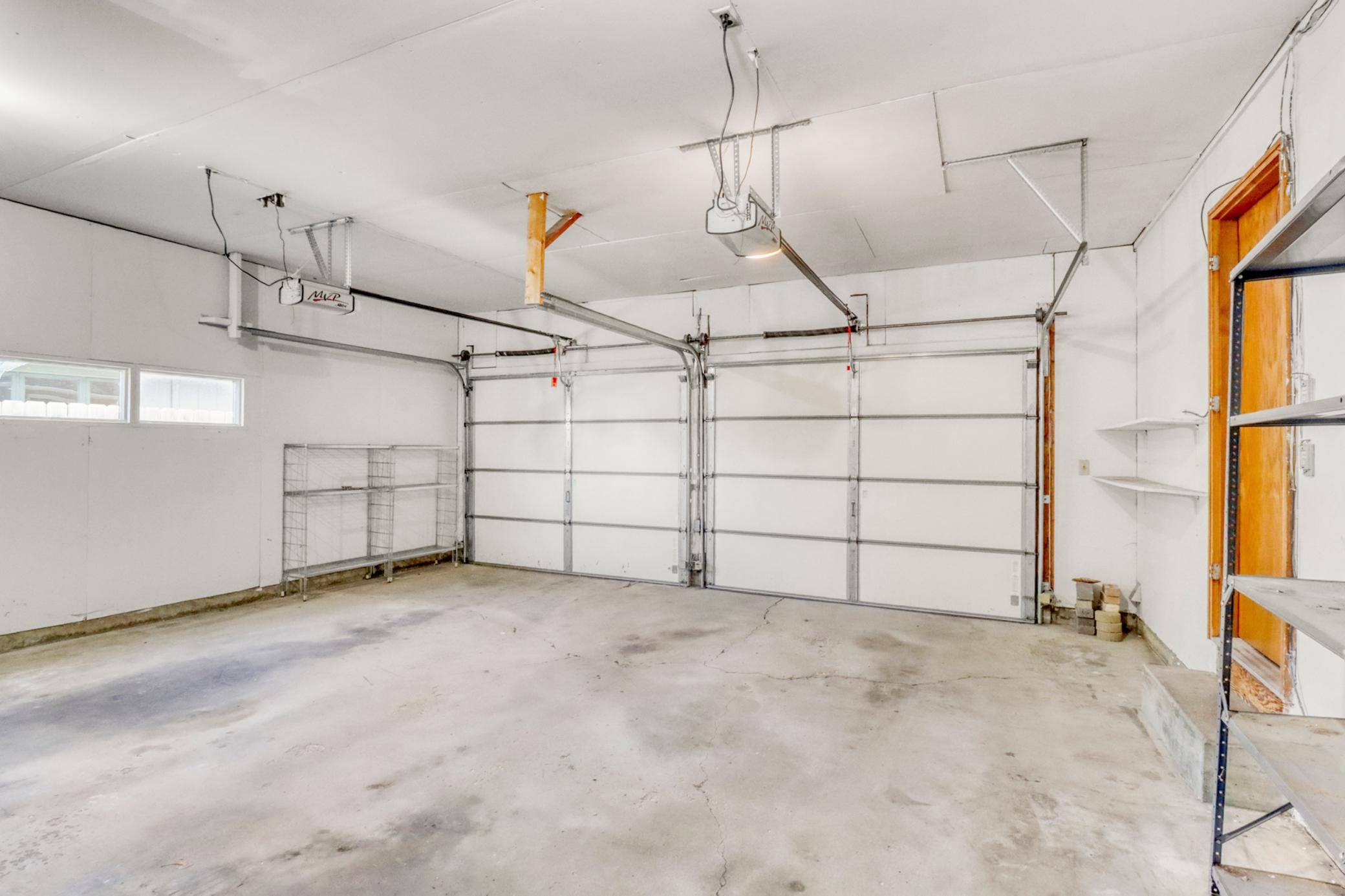 2307 11th ST S, Fargo, ND 58103
