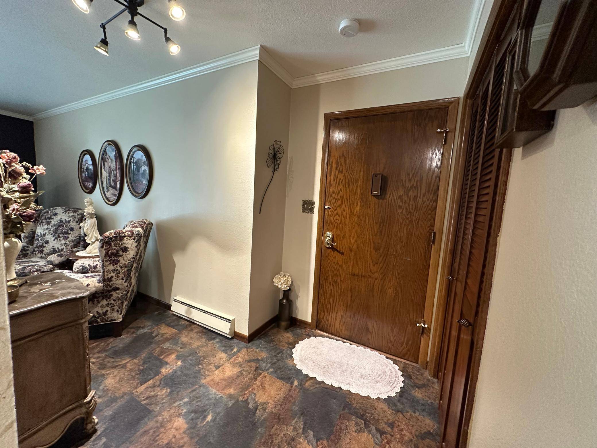 530 6th AVE W #3, West Fargo, ND 58078