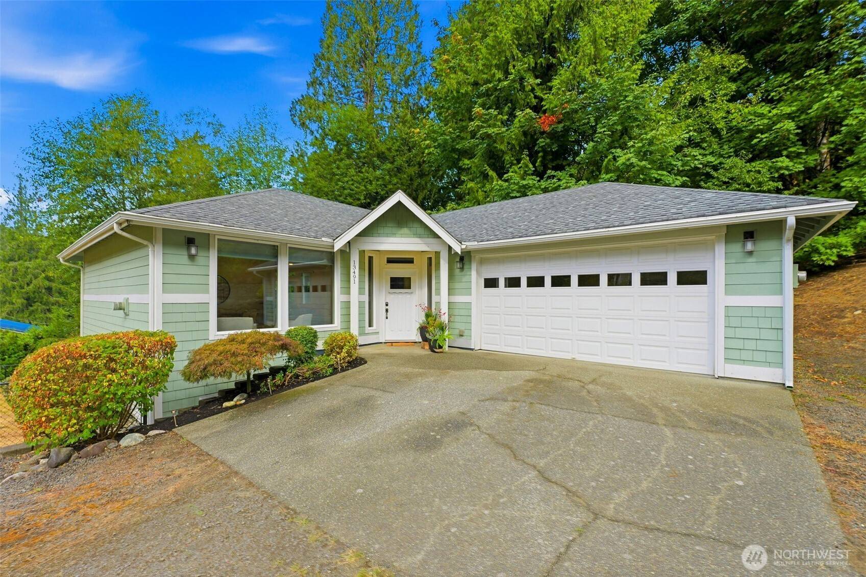 13491 Peekaboo AVE NW, Poulsbo, WA 98370