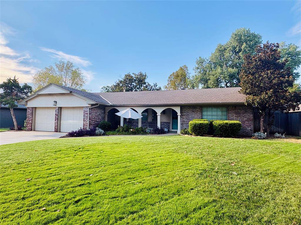 2945 Kerry LN, Oklahoma City, OK 73120
