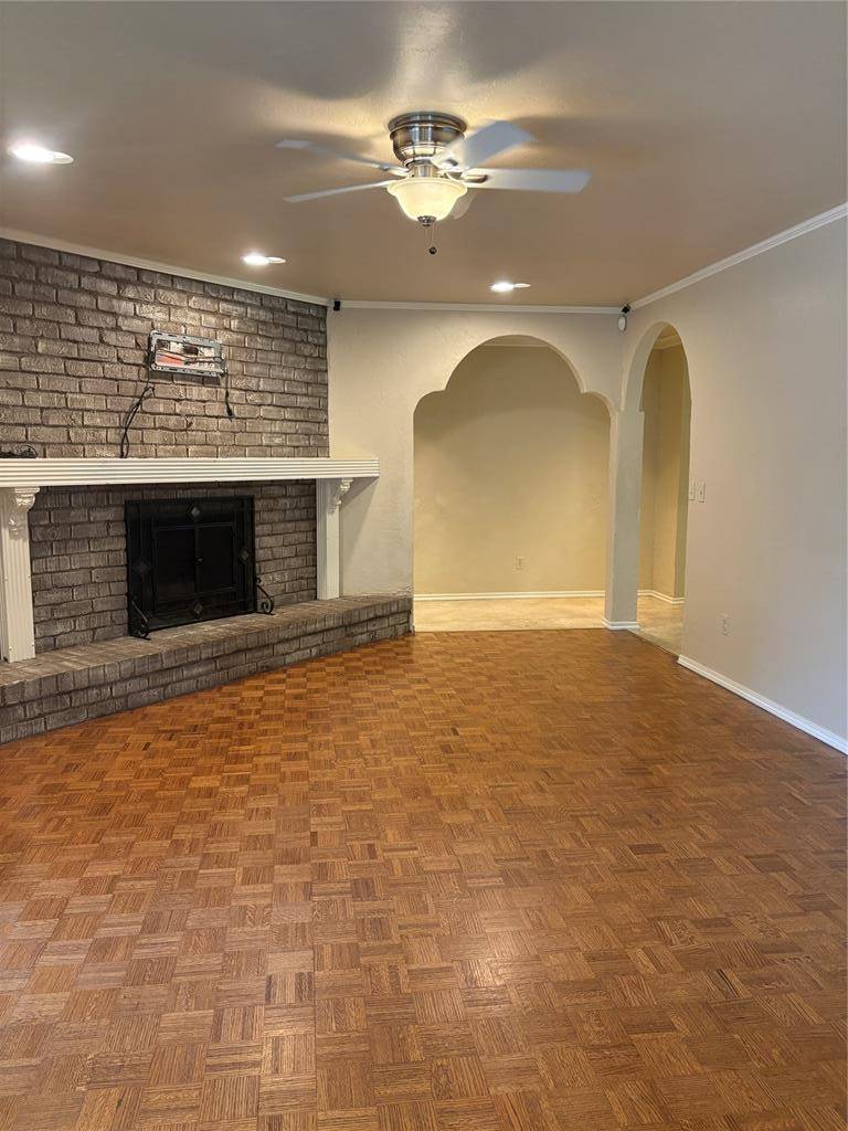 2945 Kerry LN, Oklahoma City, OK 73120