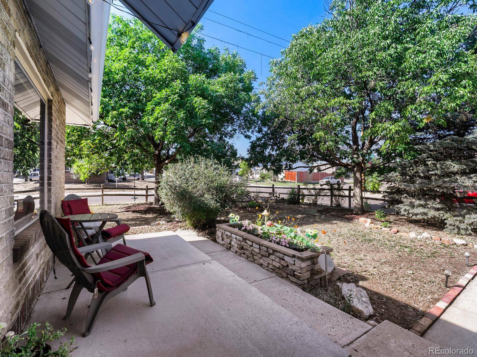690 S Eliot ST, Denver, CO 80219