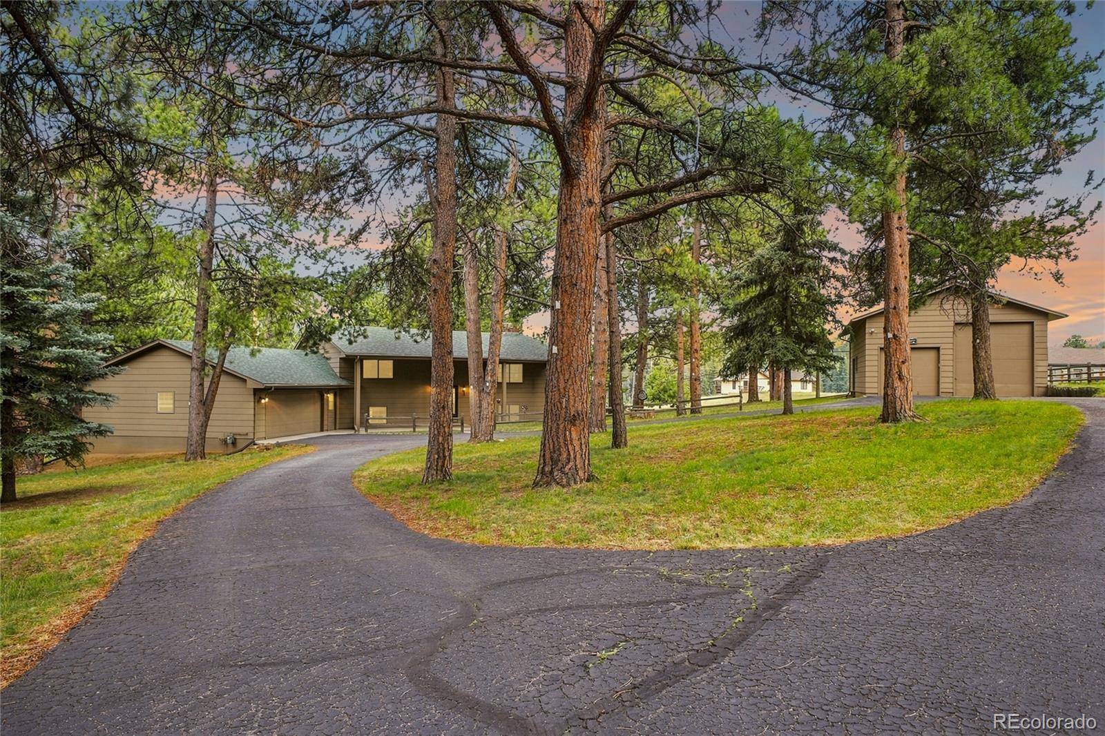 8257 Centaur DR, Evergreen, CO 80439