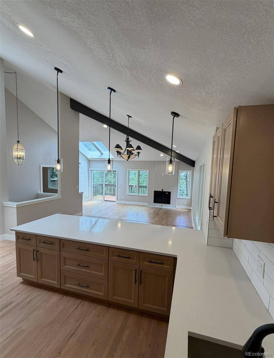 774 Ridgeside DR, Golden, CO 80401