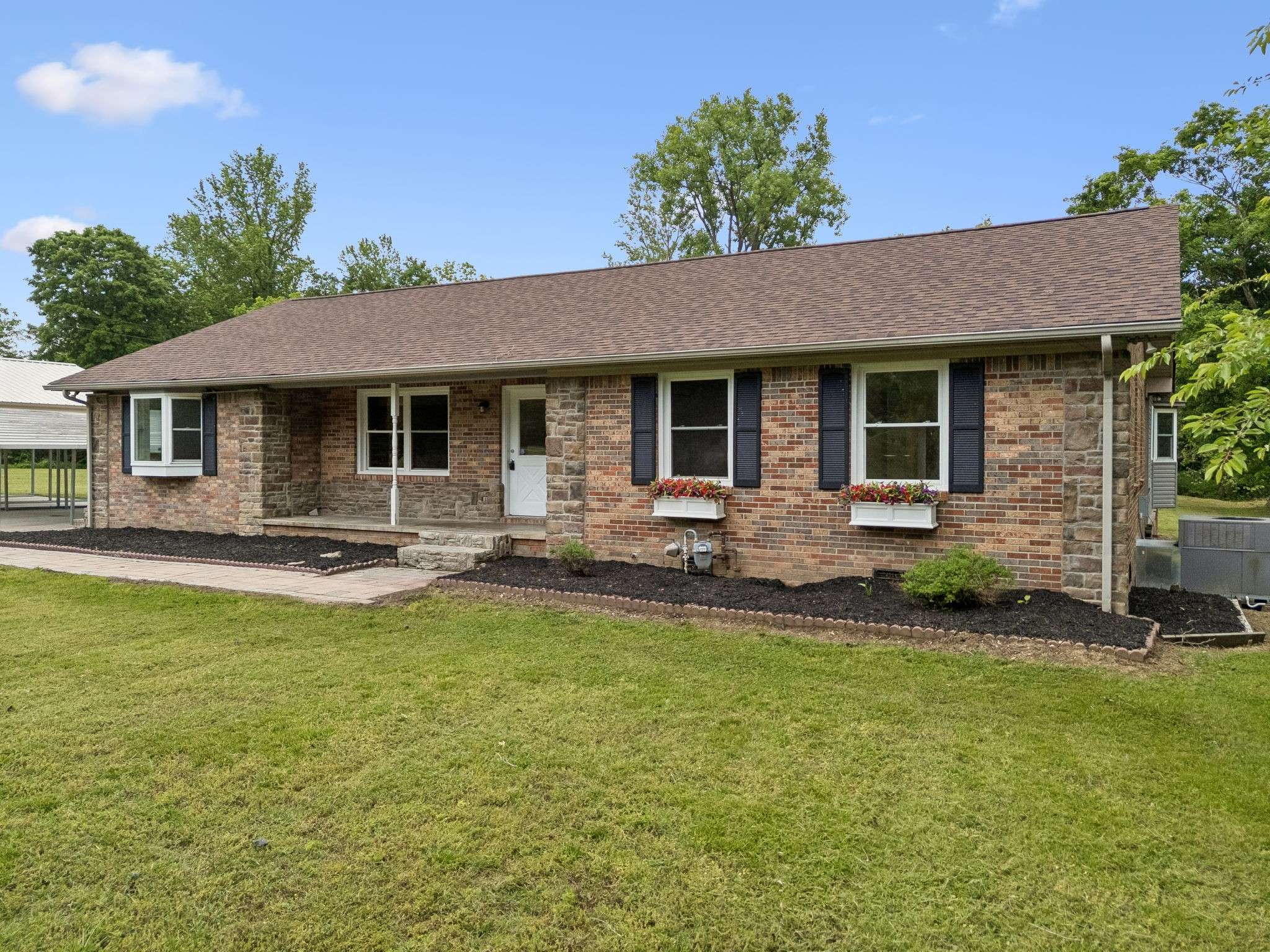1397 Blue Creek Road #E, Waverly, TN 37185