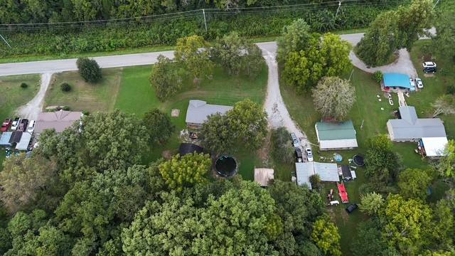 2027 Mines Rd, Pulaski, TN 38478