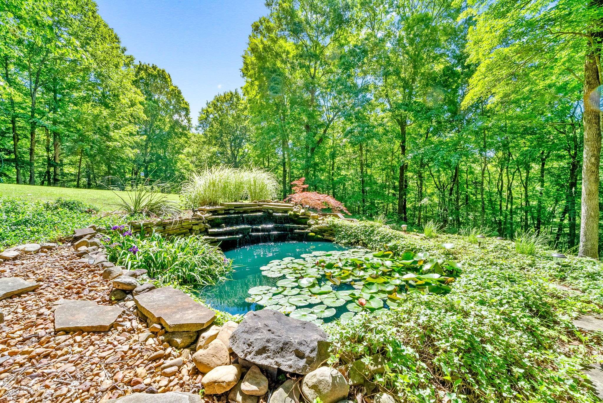 274 Yearling Trce, Pleasant View, TN 37146