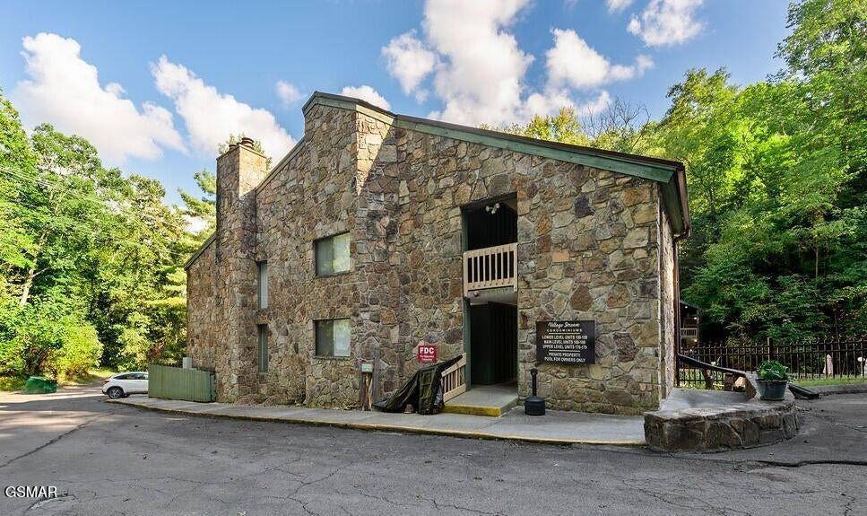1435 Wiley Oakley Drive #APT 177, Gatlinburg, TN 37738