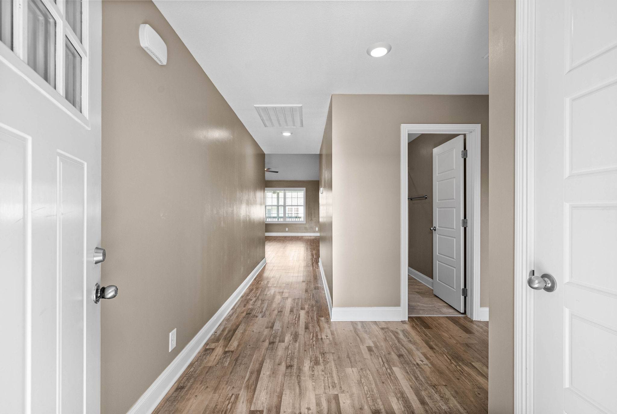1057 Dublin Dr, Clarksville, TN 37042