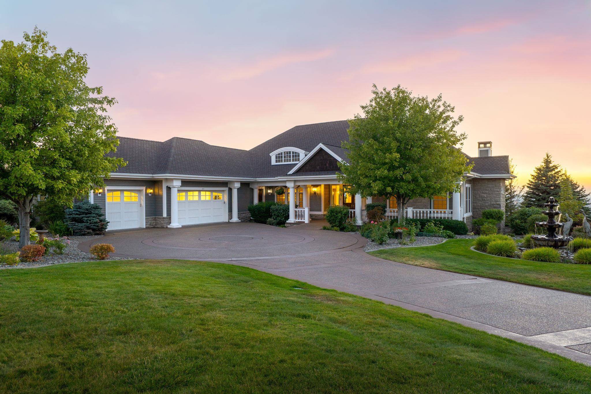 201 S Legend Tree Dr, Liberty Lake, WA 99019