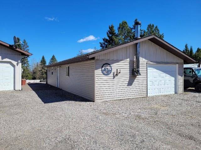 2 Lakeview RD, Dryden, ON P8N 2Y4
