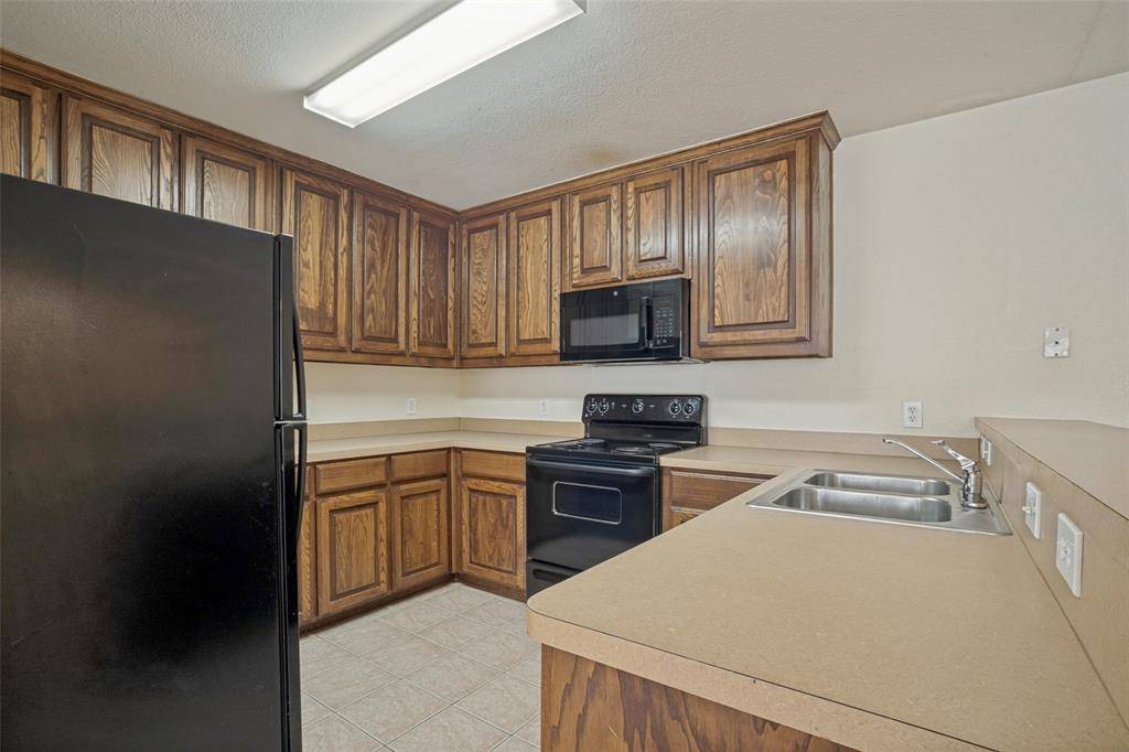 1114 Mulkey Lane, Denton, TX 76209
