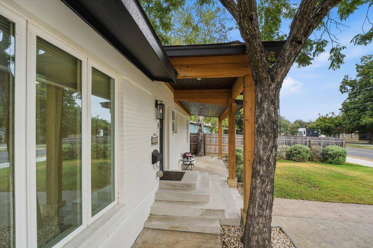 1001 W Oltorf ST, Austin, TX 78704