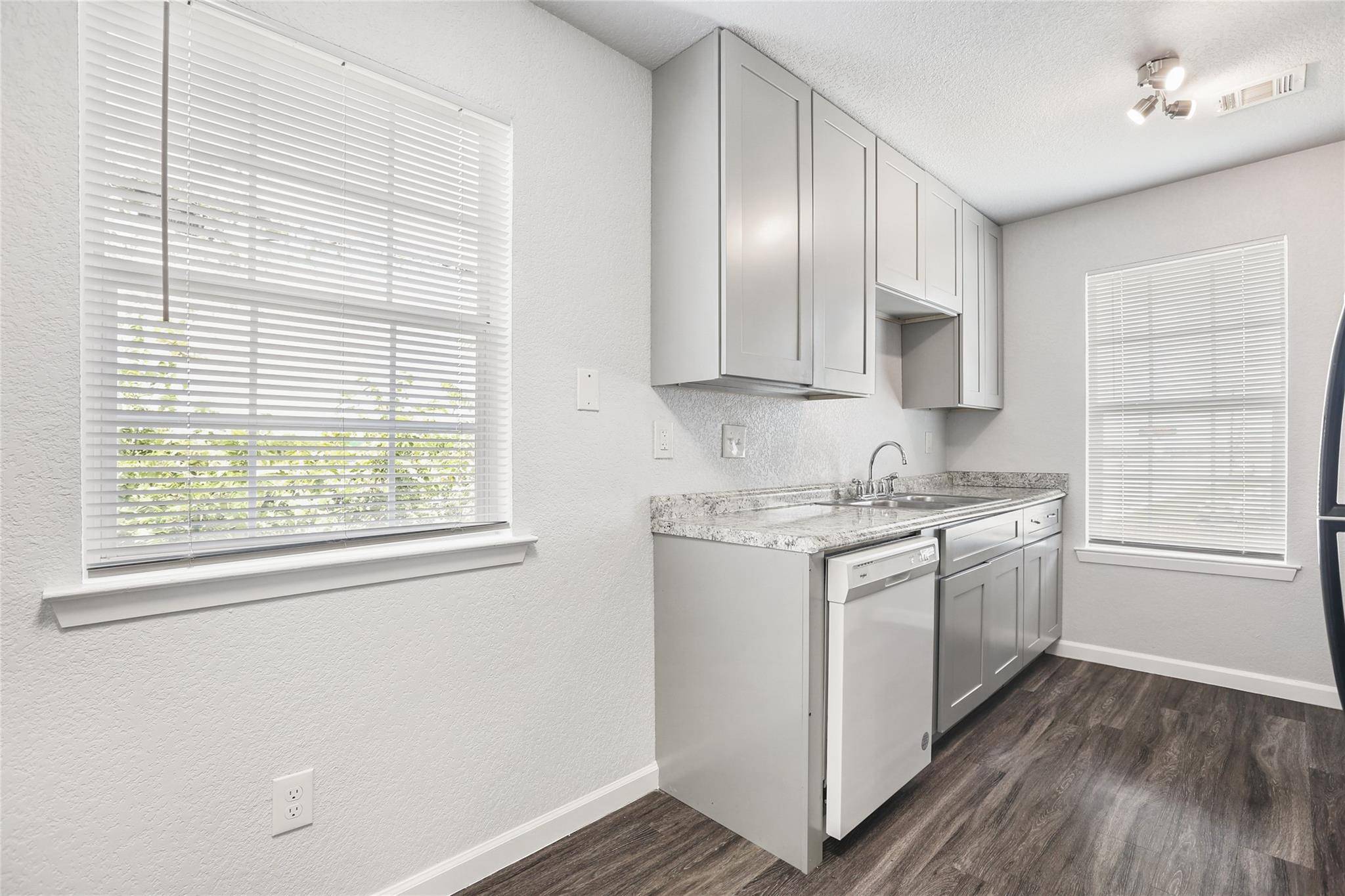 7415 VINTAGE HILLS DR #A, Austin, TX 78723