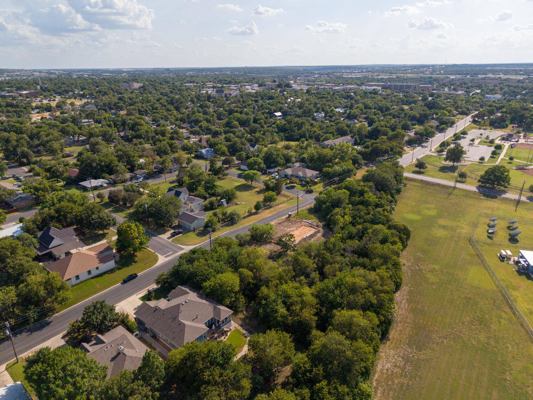 707 E 2nd ST, Georgetown, TX 78626