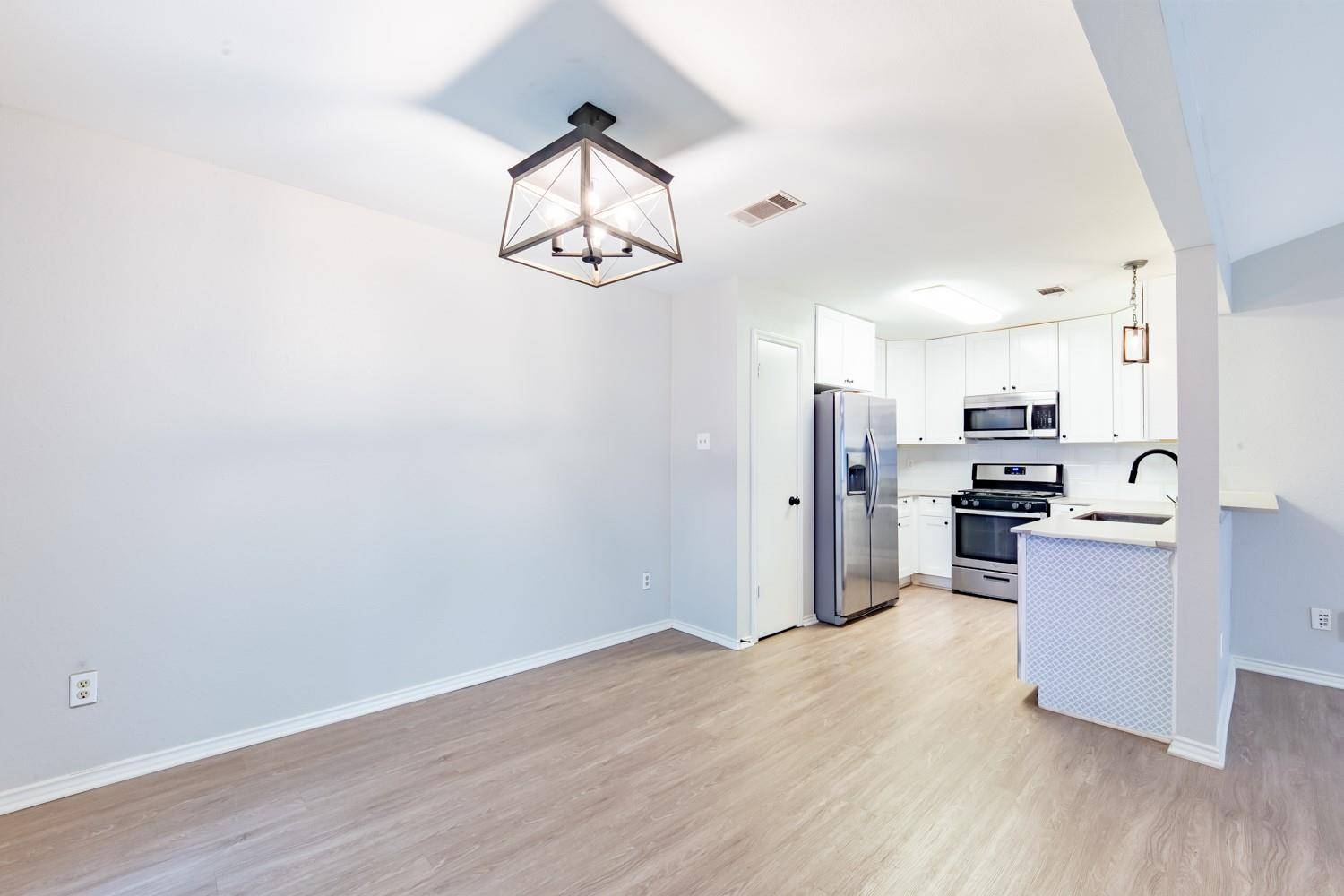 12700 La Salle DR, Austin, TX 78727