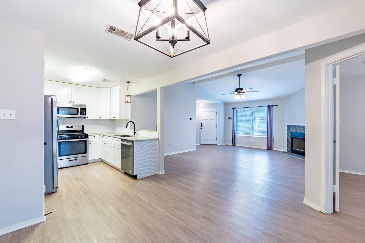 12700 La Salle DR, Austin, TX 78727