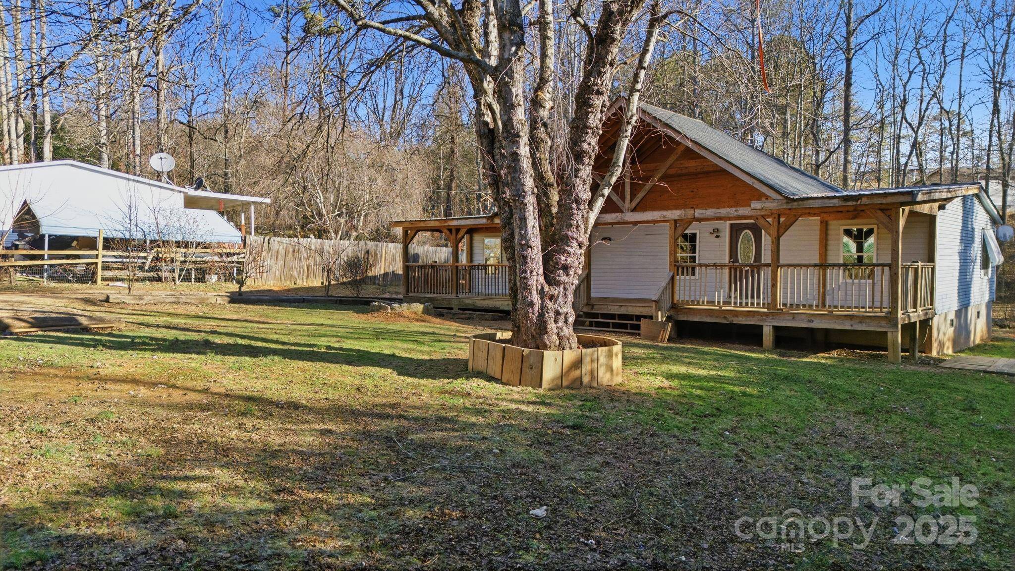 102 Garnett Trace RD, Franklin, NC 28734