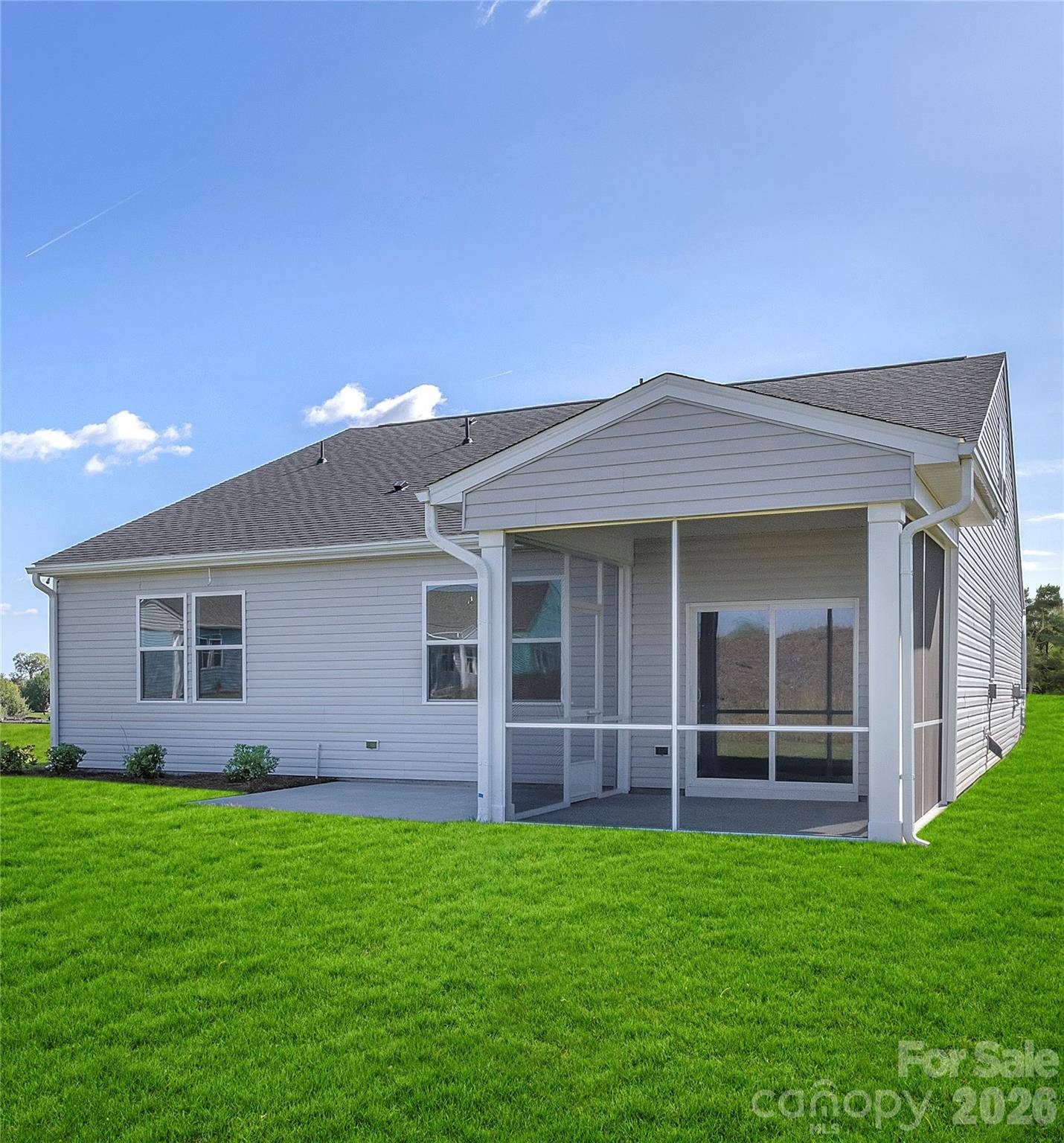 987 Exeter DR, Sherrills Ford, NC 28673