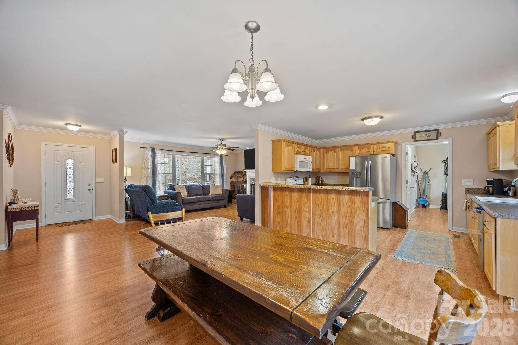 400 Honey Locust TRL, Whittier, NC 28789