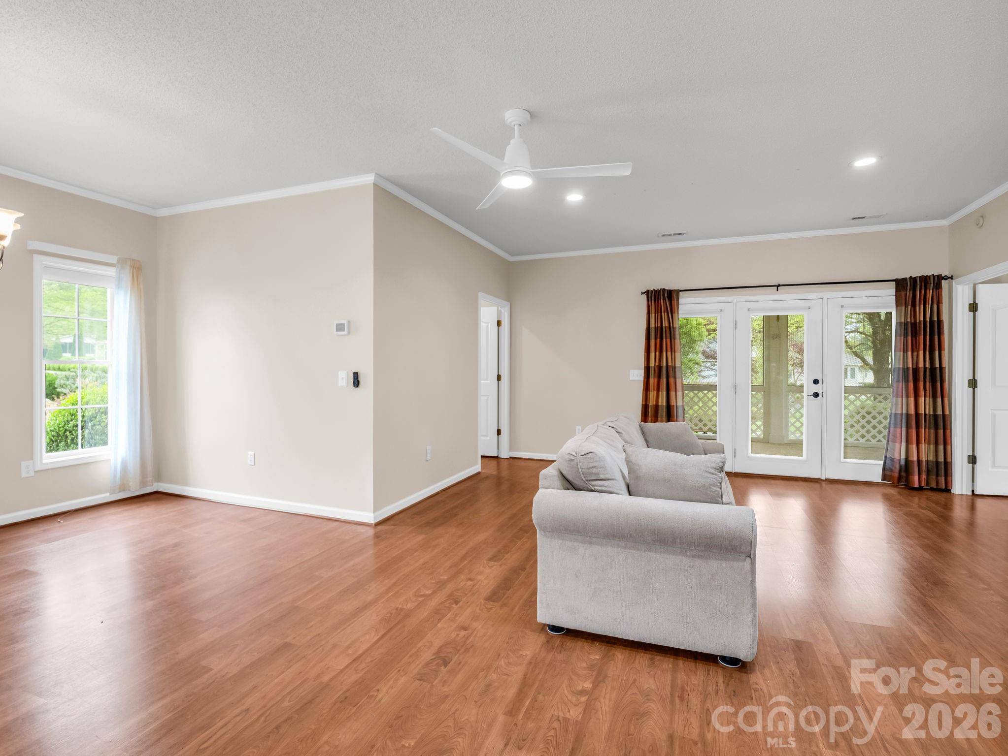 276 Cambridge DR, Brevard, NC 28712