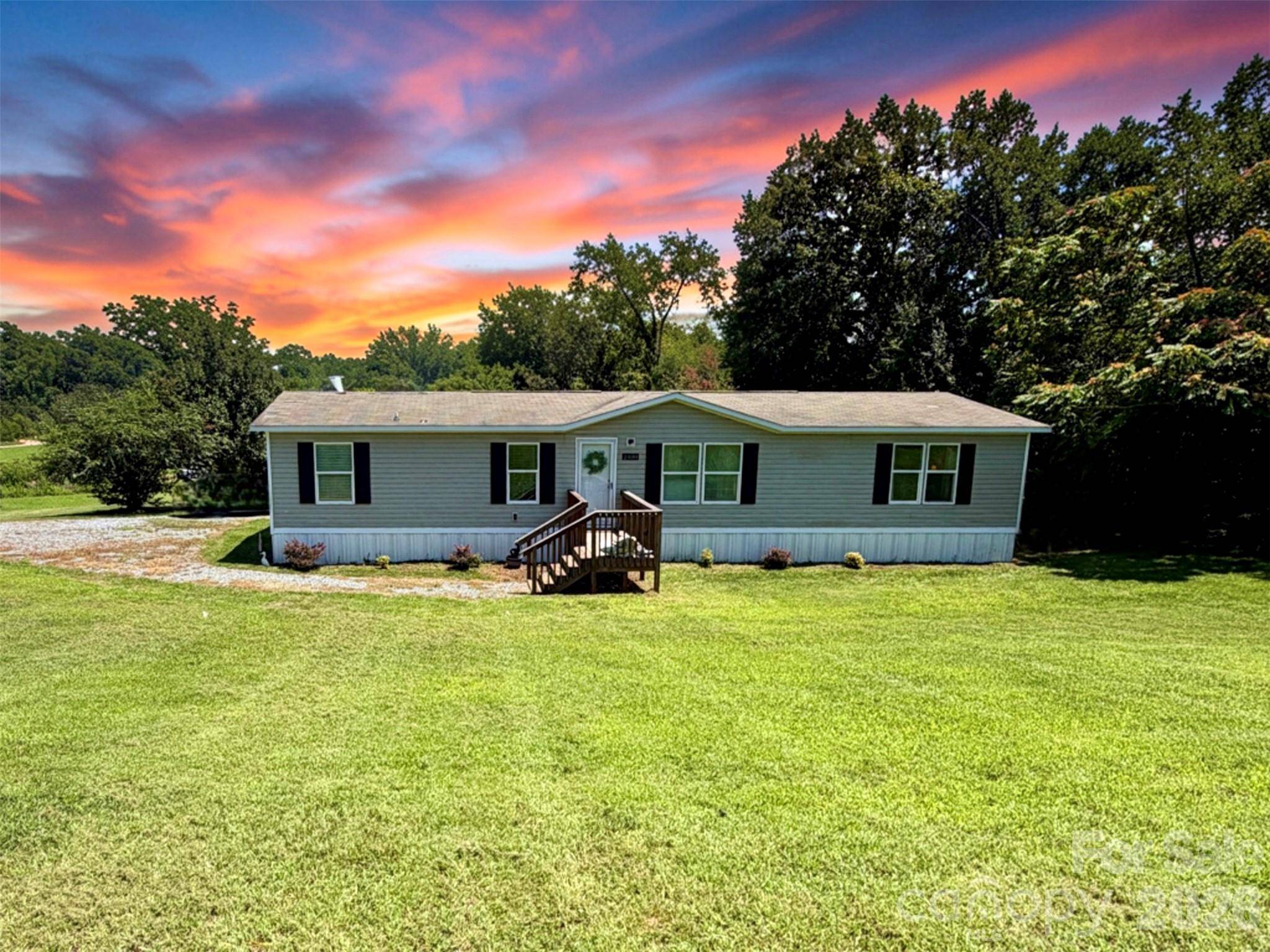 2400 Rock RD, Rutherfordton, NC 28139