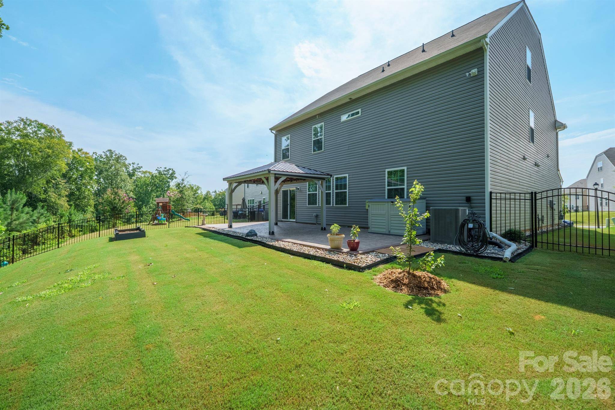 111 Lambeth LOOP, Mooresville, NC 28115