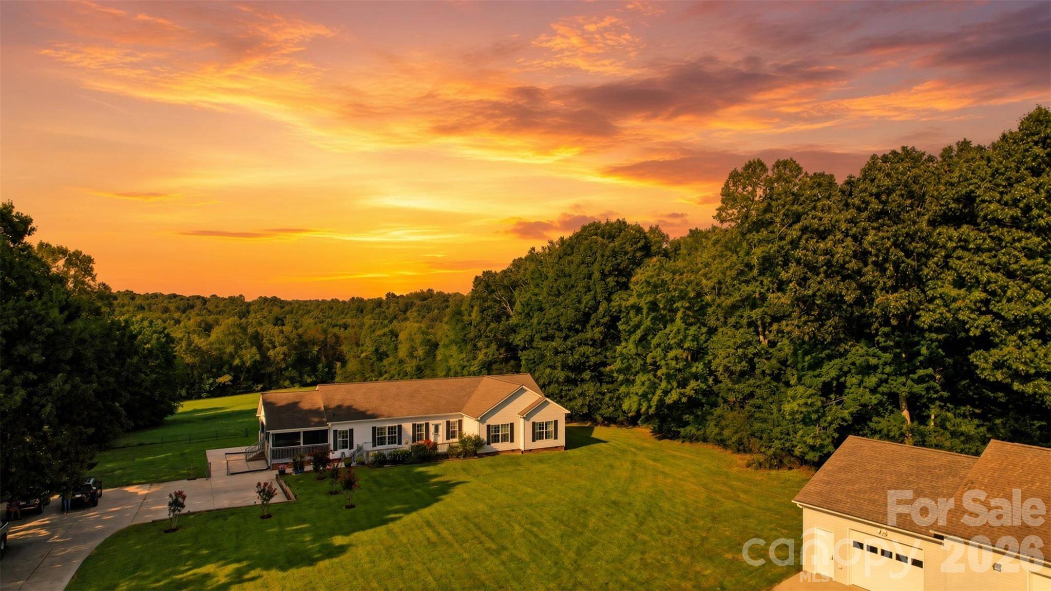 1910 Carl Fox RD, Taylorsville, NC 28681