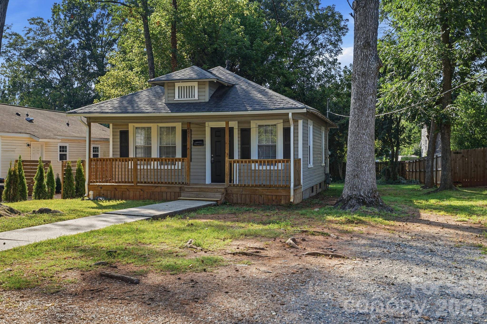 401 Skyland AVE, Charlotte, NC 28205